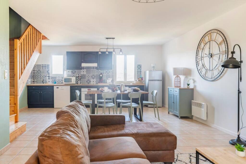 Le N5 Des Hauts De Sarlat Apt Duplex Clim, Piscine, Parking Exterior foto