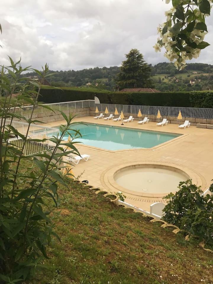 Le N5 Des Hauts De Sarlat Apt Duplex Clim, Piscine, Parking Exterior foto